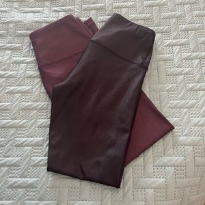 Two pair 90° shiny leggings!